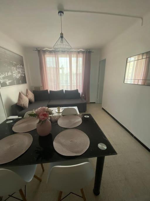 Appartement T4 A Deux Pas De La Gare St Charles Марсель Экстерьер фото